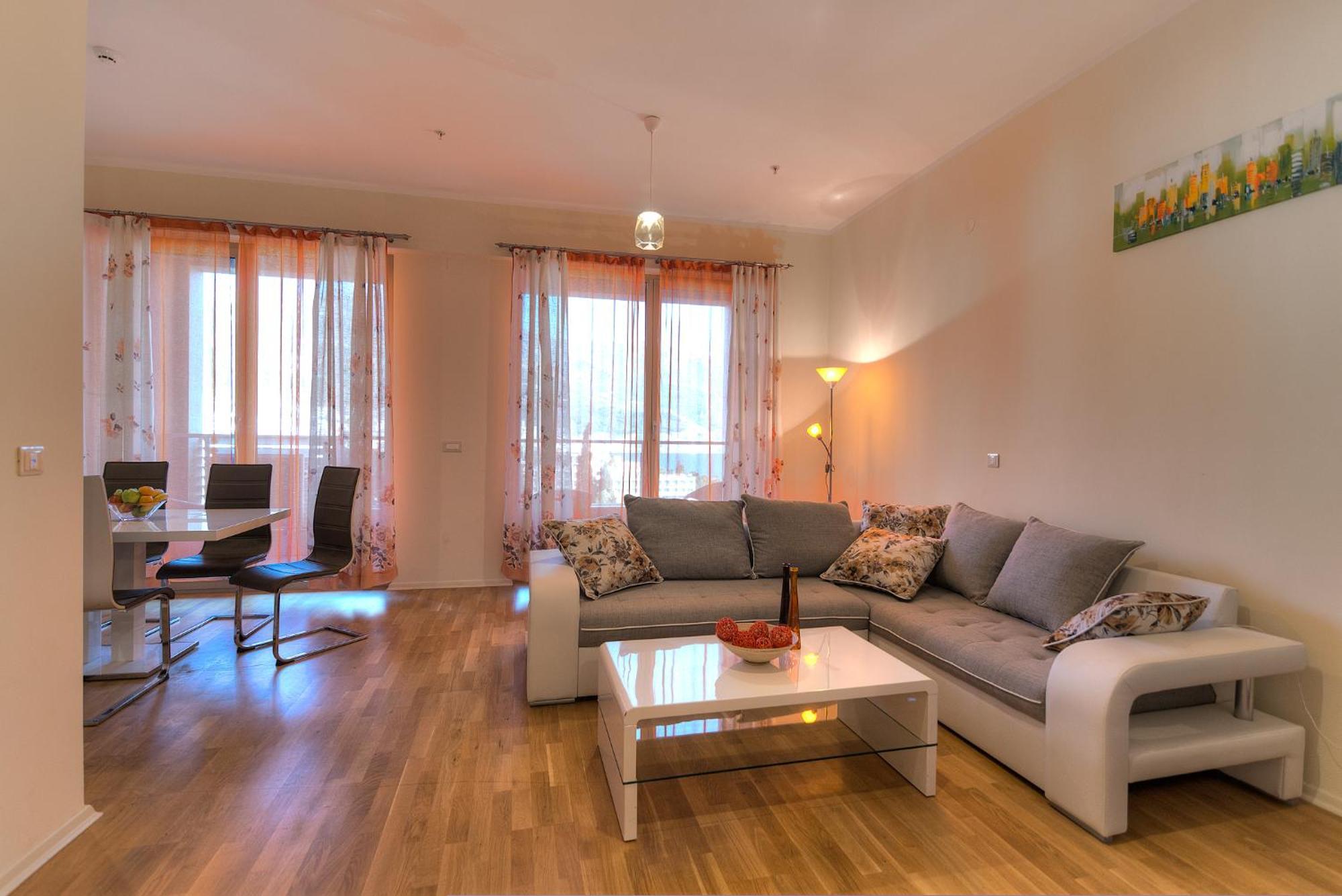 Harmonia Sunny Apartments บุดวา ภายนอก รูปภาพ