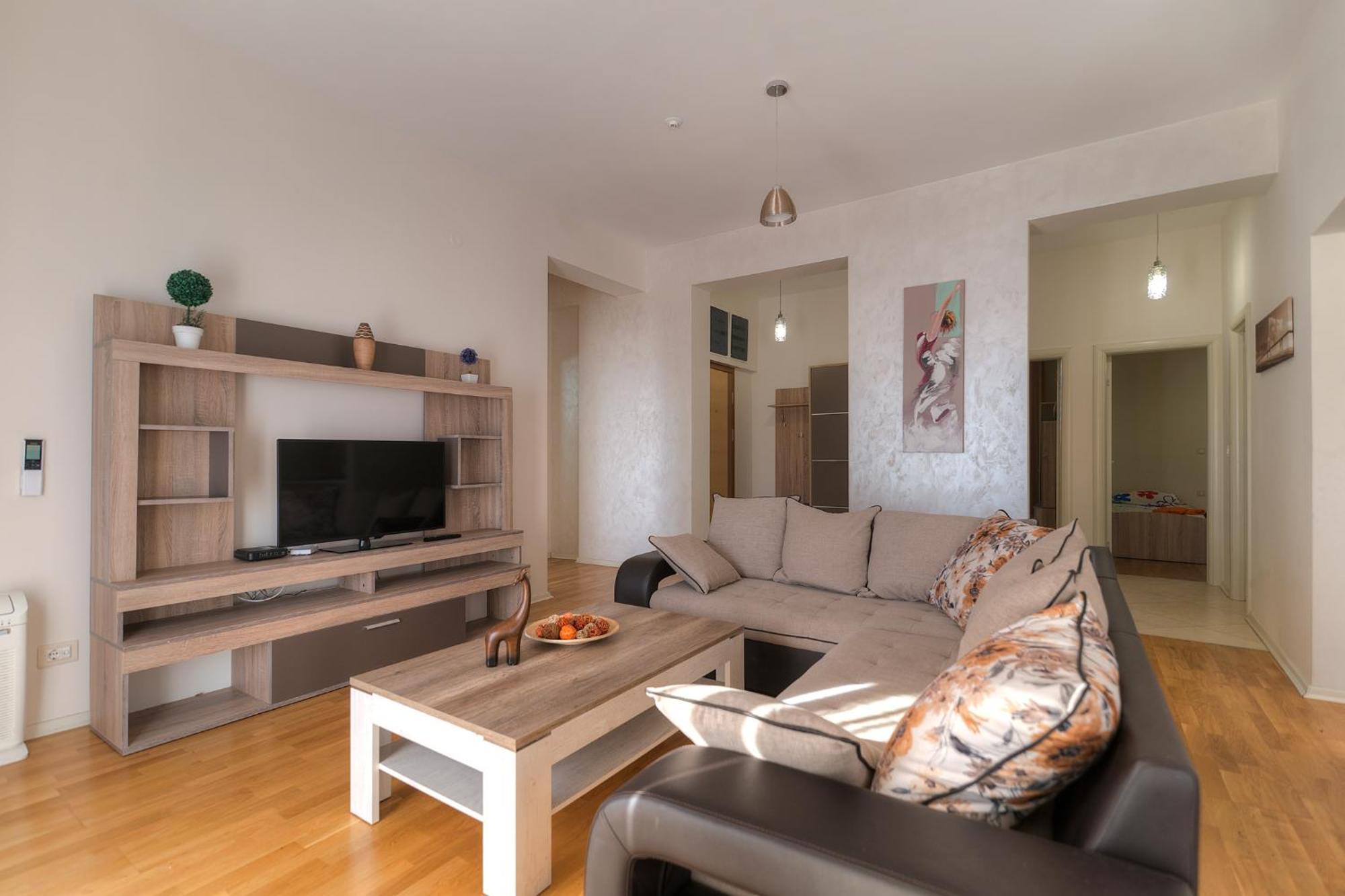 Harmonia Sunny Apartments บุดวา ภายนอก รูปภาพ